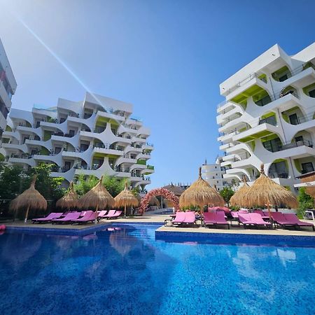 Apartament George Lägenhet Năvodari Exteriör bild