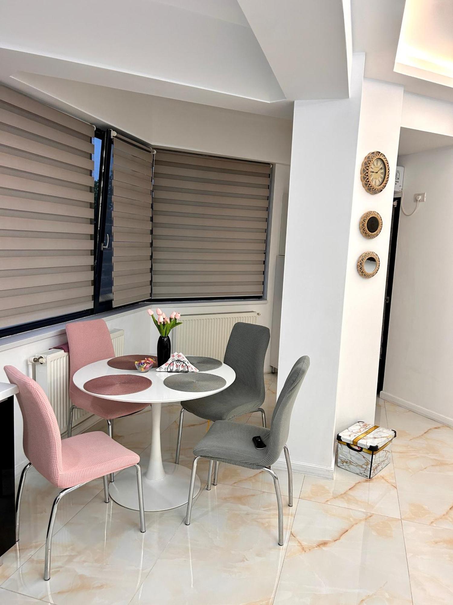 Apartament George Lägenhet Năvodari Exteriör bild